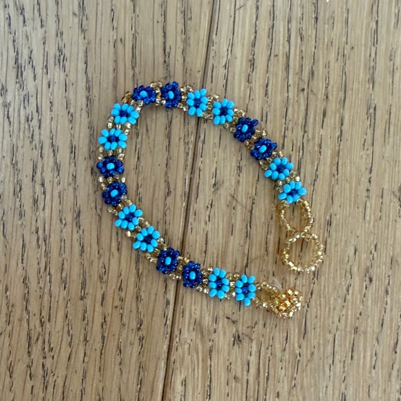 Colorful Beaded Jewelry Set - Picture 4 of 5